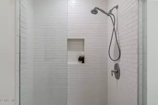 3374 Country Home Ct, Thousand Oaks, CA 91362 - Photo 43