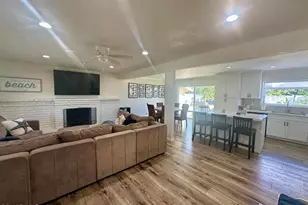 538 Dorena Dr, Newbury Park, CA 91320 - Photo 15