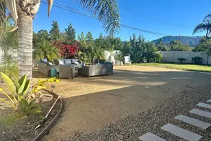 538 Dorena Dr, Newbury Park, CA 91320 - Photo 3