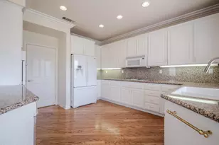 590 Cricketfield, Lake Sherwood, CA 91361 - Photo 13