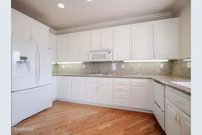 590 Cricketfield, Lake Sherwood, CA 91361 - Photo 13