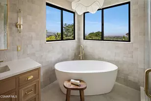 24005 Clarington Dr, West Hills, CA 91304 - Photo 25