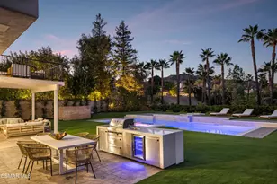 24005 Clarington Dr, West Hills, CA 91304 - Photo 45