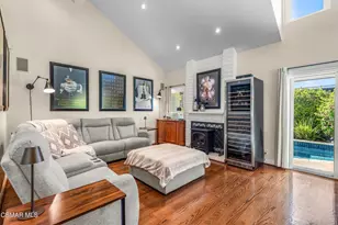 325 Cherry Hills Ct, Thousand Oaks, CA 91320 - Photo 11