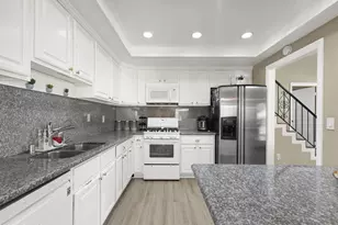 190 Donegal Ave, Newbury Park, CA 91320 - Photo 11