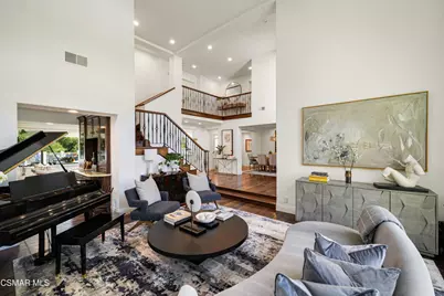 2452 Ranchgrove Drive, Westlake Village, CA 91361 - Photo 9