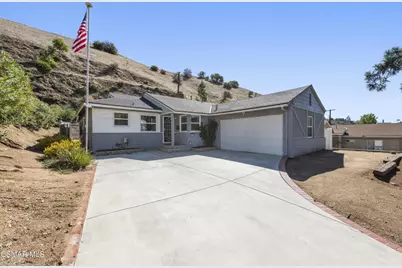 8466 Springford Drive, Los Angeles, CA 91352 - Photo 3