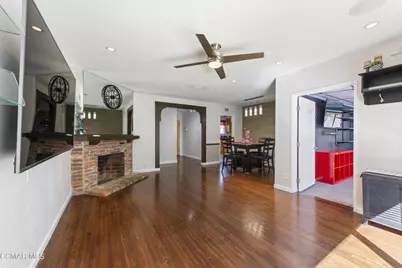 8466 Springford Drive, Los Angeles, CA 91352 - Photo 11