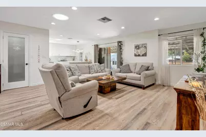 8225 Fallbrook Avenue, West Hills, CA 91304 - Photo 11