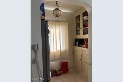 7435 Jordan Avenue, Canoga Park, CA 91303 - Photo 9