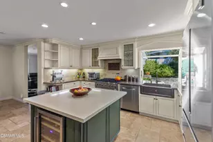 984 Harris Ct, Thousand Oaks, CA 91362 - Photo 5