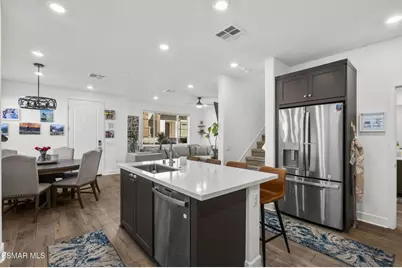 2579 Little Rock Lane, Simi Valley, CA 93065 - Photo 19