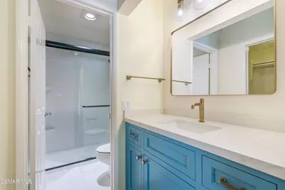 637 Indian Oak Lane #105, Oak Park, CA 91377 - Photo 13