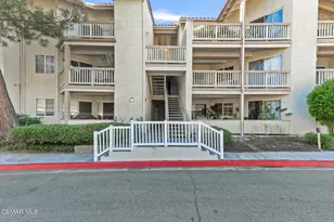 5728 Oak Bend Ln, Oak Park, CA 91377 - Photo 27