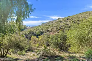 5728 Oak Bend Ln, Oak Park, CA 91377 - Photo 25