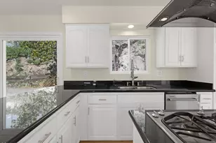 4610 Cerrillos Dr, Woodland Hills, CA 91364 - Photo 13