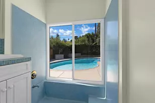 4610 Cerrillos Dr, Woodland Hills, CA 91364 - Photo 31