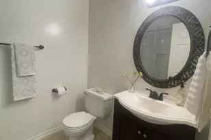 1223 Landsburn Cir, Westlake Village, CA 91361 - Photo 11