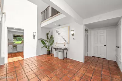 717 N Valley Drive, Westlake Village, CA 91362 - Photo 9