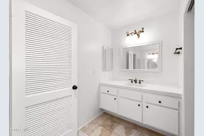 717 N Valley Drive, Westlake Village, CA 91362 - Photo 29