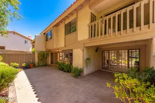 717 N Valley Dr, Westlake Village, CA 91362 - Photo 35