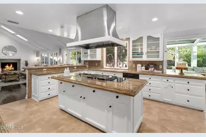 31640 Saddletree Drive, Westlake Village, CA 91361 - Photo 17