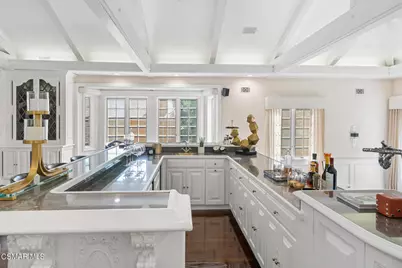 31640 Saddletree Drive, Westlake Village, CA 91361 - Photo 29
