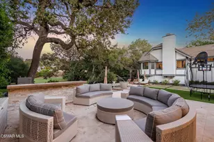 4445 Golf Course Dr, Westlake Village, CA 91362 - Photo 27