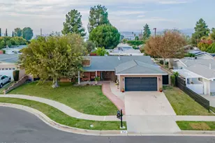 761 Lyons Ct, Simi Valley, CA 93065 - Photo 3