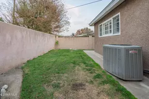 761 Lyons Ct, Simi Valley, CA 93065 - Photo 53