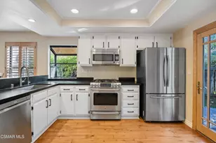 3831 Cottonwood Grove Trail, Calabasas, CA 91301 - Photo 23