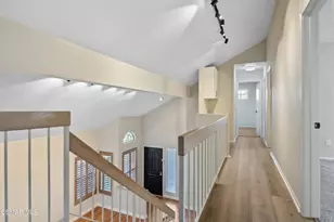 3831 Cottonwood Grove Trail, Calabasas, CA 91301 - Photo 27