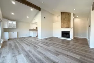 213 Estrellita Ln, Oak Park, CA 91377 - Photo 9