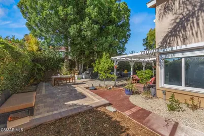 3037 Klamath Avenue, Simi Valley, CA 93063 - Photo 33