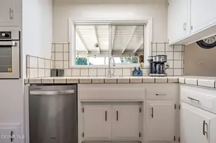 3239 Hamlin Ave, Simi Valley, CA 93063 - Photo 19