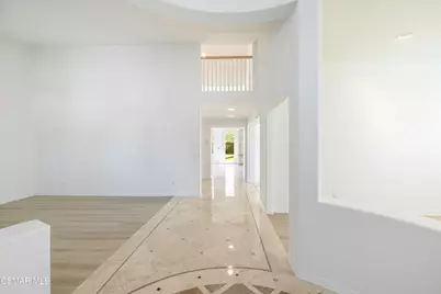 3178 Sunset Hills Boulevard, Thousand Oaks, CA 91362 - Photo 7