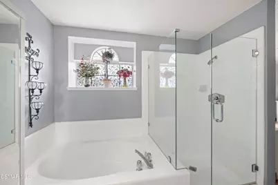 680 Sedgeworth Court, Simi Valley, CA 93065 - Photo 19