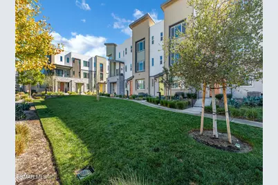 27065 Tanager Lane, Valencia, CA 91381 - Photo 43