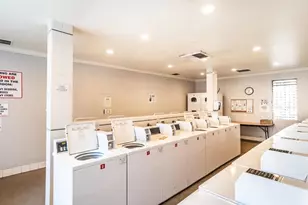 18645 Hatteras Street, Tarzana, CA 91356 - Photo 31