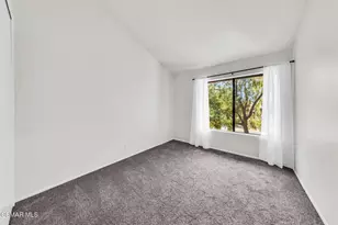 769 Birchpark Cir, Thousand Oaks, CA 91360 - Photo 19