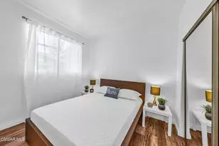 2450 Pleasant Way, Thousand Oaks, CA 91362 - Photo 17