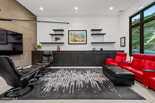 2786 Queen's Garden Dr, Thousand Oaks, CA 91361 - Photo 21