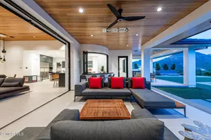 2786 Queen's Garden Dr, Thousand Oaks, CA 91361 - Photo 11