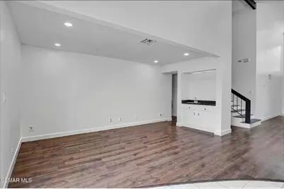 837 Hillview Circle, Simi Valley, CA 93065 - Photo 11