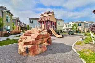 1953 Cottage Dr, Simi Valley, CA 93065 - Photo 55