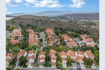 625 Sedgeworth Court, Simi Valley, CA 93065 - Photo 31