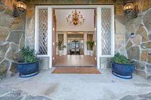 11300 Highridge Ct, Camarillo, CA 93012 - Photo 3