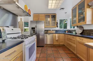 17649 Lemay St, Lake Balboa, CA 91406 - Photo 15