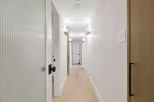 17032 Cotter Pl, Encino, CA 91436 - Photo 9