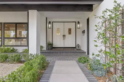 31944 Doverwood Court, Westlake Village, CA 91361 - Photo 3
